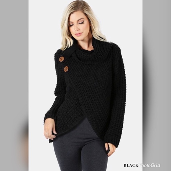 Last 1️⃣ Black Asymmetrical Hem Sweater - Picture 3 of 6